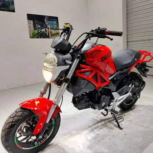 Motos miniatures, scooters à essence et petites voitures de sport d'occasion populaires en Europe - Product Image 1