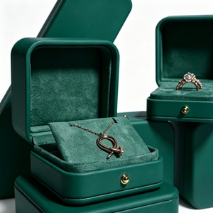 Boîte à bijoux élégante en cuir PU avec doublure en daim, personnalisable avec logo, pour bagues, bracelets et joncs – Vente en gros - Product Image 1