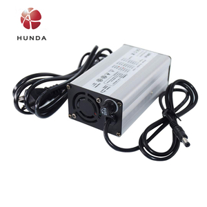 Chargeur intelligent de batterie <span class=keywords><strong>Li</strong></span>-ion 67,2V 5A 7A 8A 9A 10A utilisé pour les batteries de vélo électrique <span class=keywords><strong>Li</strong></span>-ion 16S 60V - Product Image 6