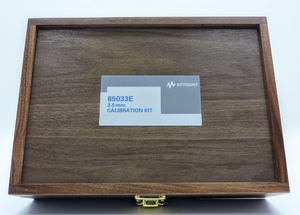 Kit d'étalonnage mécanique Keysight 85033E d'occasion jusqu'à 9 GHz 3,5 mm pour instruments de test - Product Image 2