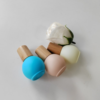 Flacon roll-on en verre de 10 ml en forme d'ampoule ronde, bleu, rose, jaune, pour emballage d'huiles essentielles, avec bille en acier, flacon pour huiles parfumées