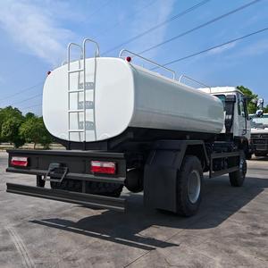Camión Cisterna Dongfeng Cummins <span class=keywords><strong>de</strong></span> 170 HP 4x4, Camión Cisterna para Riego, Vehículo <span class=keywords><strong>de</strong></span> Transporte <span class=keywords><strong>de</strong></span> <span class=keywords><strong>Agua</strong></span> - Product Image 5