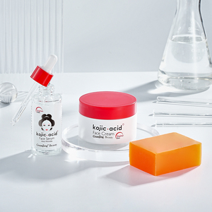 Conjunto de Cuidados com a Pele com Ácido Kojico (novo) Kit Facial Coreano para Clareamento Rápido em <span class=keywords><strong>7</strong></span> Dias para Mulheres Negras - Product Image 4