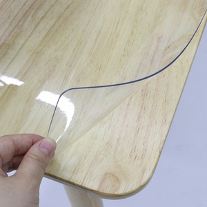Hot Selling wasserdichte öl beständige, leicht zu reinigende, stabile und nicht verschiebbare transparente PVC-Tischdecke
