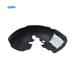 Revestimiento de Guardabarros Delantero Derecho Negro de Calidad OEM Equivalente, Usado, con Malla para McLaren 650s 2016 - Product Image 2