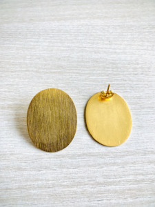 Boucle d'oreille en laiton plaqué or 18K, bijoux en laiton de haute qualité pour femmes, bijoux en laiton en gros, fournisseur de bijoux en laiton antique - Product Image 6