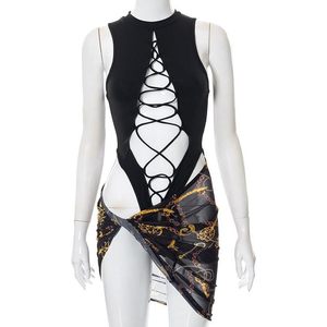 Conjunto de moda elástico y translúcido para mujer, estilo club, con body de cuello alto y falda de malla con aberturas, diseño asimétrico, personalizado 2026 - Product Image 1