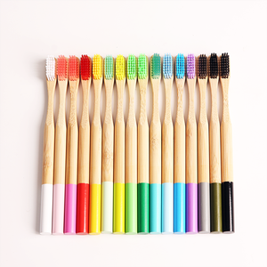 Brosses à dents en bambou Vegan, lot de 5, en charbon actif, sans BPA, poils souples, emballées individuellement et numérique - Product Image 5