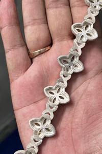 Bracelet chaîne cubaine de luxe avec pierres Moissanite VVS et argent sterling 925, design de bijoux élégant - Product Image 5
