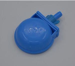 Cuenco bebedero automático, accesorio de jaula de conejo azul, larga duración de servicio, de plástico, nuevo, de fábrica - Product Image 4