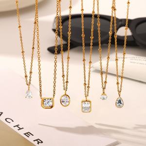 قلادة جديدة لعام <span class=keywords><strong>2026</strong></span> من الفولاذ المقاوم للصدأ مطلية بالذهب عيار 18 قيراط مع كريستال زركون لامع للنساء، تصميم بسيط وأنيق - Product Image 2