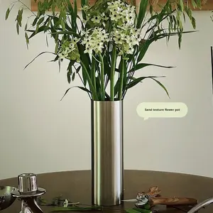 आधुनिक 304 मोटा निर्यात गुणवत्ता धातु बेलनाकार सीधे बैरल वेस पानी के फूल स्टेनलेस स्टील टेबल वेस रख सकते हैं - Product Image 3