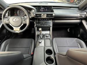 <span class=keywords><strong>Lexus</strong></span> IS 250 SPORT 2013 Automatique avec sièges en tissu, caméra de recul, pneus R17, conduite à gauche, pour l'exportation - Product Image 5