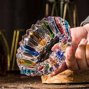 Cendrier décoratif coloré personnalisé, design peint à la main vibrant, <span class=keywords><strong>pour</strong></span> la maison, le bar, le jardin, les fêtes, utilisation intérieure et extérieure, personnalisable - Product Image 4