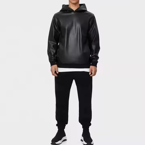 Vêtements pour hommes de haute qualité, <span class=keywords><strong>sweat</strong></span>-<span class=keywords><strong>shirt</strong></span> à capuche en cuir PU personnalisé, <span class=keywords><strong>sweat</strong></span>-<span class=keywords><strong>shirt</strong></span> noir à capuche avec grande <span class=keywords><strong>poche</strong></span> <span class=keywords><strong>kangourou</strong></span> - Product Image 3