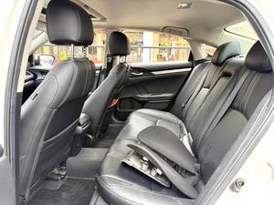 <span class=keywords><strong>Honda</strong></span> <span class=keywords><strong>Civic</strong></span> Modello <span class=keywords><strong>2019</strong></span> 1.5T CVT 220TURBO Edizione Sport, Trasmissione Automatica - Product Image 4