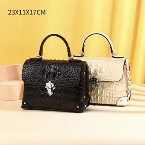 Bolsos de Lujo para Mujer, Estilo Sac Croise, Textura de Cocodrilo, Decoración de Pez, Estilo con Remaches, Elegante para Uso Diario - Product Image 3