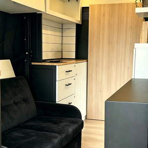 Autocaravane de luxe pour le camping en plein air - Product Image 6