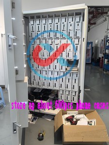 Machine de vente automatique personnalisable OEM & ODM pour coques de téléphone imprimées sur mesure avec fonction SDK, acceptant les paiements par carte de crédit, pièces de monnaie, code QR et jetons - Product Image 6
