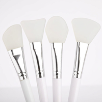 Tifanso – Lot de 4 pinceaux applicateurs souples en silicone pour masque facial, boue, argile, lotion corporelle, crème BB – Réutilisables, faciles à nettoyer, doux et délicats pour le fond de teint