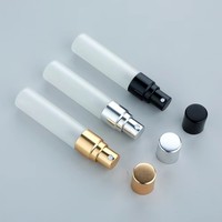 Botol Semprot Tabung Kaca Mini Saku 5ml 10ml Leher Sekrup Botol Parfum Isi Ulang Kemasan Kosmetik Perjalanan