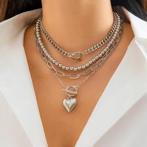 2024 joyerí<span class=keywords><strong>a</strong></span> de moda Hip-hop Punk de alta calidad nuevo collar minimalista conjunto de mujeres geométrico amor corazón chapado en <span class=keywords><strong>oro</strong></span> regalo de fiesta - Product Image 3