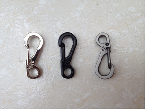 Snap Hook Keychains Mini SF Alloy Carabiner Clip Tiny Spring Snap Hook Carabiners For Backpack Keychains
