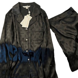 <span class=keywords><strong>Pigiama</strong></span> da Donna in Raso di Lusso, Set 2 Pezzi Jacquard Damascato a Maniche Lunghe, Regalo per Damigelle in Confezione - Product Image 5