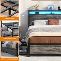 Cadre de Lit Métallique Pleine Grandeur Moderne avec 4 Tiroirs de Rangement, Station de Recharge, Portable & Durable pour Chambre à Coucher, Appartement, Hôtel & École