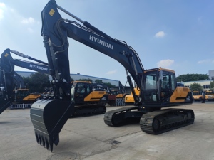 รถขุดฮุนได HX220HD มือสองจากเกาหลี ใช้งานน้อย ราคาโรงงาน - Product Image 2