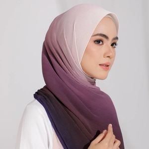 Bán Buôn Nhà Cung Cấp Dân Tộc Cao Cấp Voal Cotton Voile Hồi Giáo Phụ Nữ Bawal In Tudung Borong Hijab Khăn Choàng Khăn Choàng - Product Image 1
