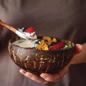 Juego de vajilla sostenible de cuchara de madera ecológica de 350-600ML, ensaladera de coco - Product Image 1