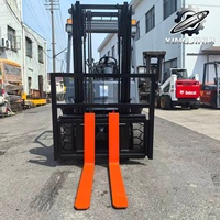 En stock, chariot élévateur à fourche GPL d'occasion de marque japonaise TOYOTA FGZN30, 3 tonnes, avec déplacement latéral, pour la manutention des matériaux en entrepôt et en usine