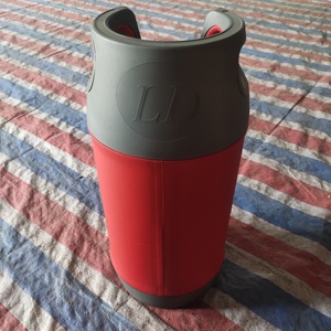 Cilindro de Gas de Plástico para GLP, 30.5L, 12.5kg, 13kg, 15kg, Precios de Fábrica al por Mayor - Product Image 3