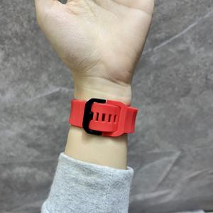 สายนาฬิกาข้อมือ Upro Fashion สำหรับสมาร์ทวอทช์ 7 8 9 10 สายซิลิโคนนุ่มแบบสปอร์ต สายเปลี่ยนสำหรับ Apple Watch Ultra 2 49 มม. - Product Image 4