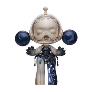 Figurine Popmart SKULLPANDA Guo Pei <span class=keywords><strong>Strange</strong></span> <span class=keywords><strong>World</strong></span> 400% PVC & ABS - Thème Film & TV - Jouet Unisexe avec Emballage Original - Fabriqué en Chine - Product Image 1