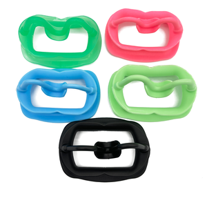 فاتح فم من السيليكون الناعم ودعامة للفم ملونة وموسع للفم ومنتجات مطاطية للأسنان - Product Image 5