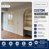 Dressing moderne en bois massif sur mesure avec vitrine, facile à assembler, pour chambre d'hôtel ou de maison
