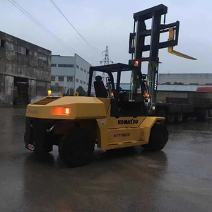 รถยกโคมัตสึ FD100 สำหรับงานหนักระดับมืออาชีพ เหมาะสำหรับธุรกิจให้เช่า - Product Image 1