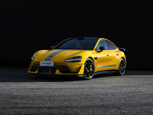 Hiệu suất cao Xiaomi SU7 Ultra EV cho những người đam mê theo dõi ngày & đi lại đô thị - Product Image 4