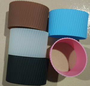 YDS hitzebeständiger 75 MM Becher Tasse Hülse Silikon rutschfeste Glasflasche Kaffeebecher Schutzabdeckung - Product Image 5