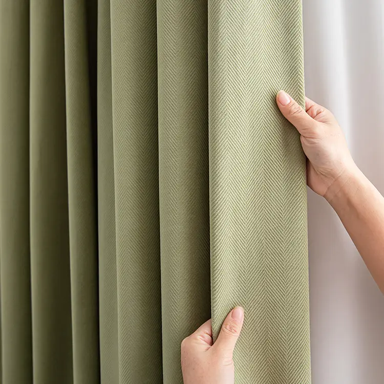 Termal yalıtımlı Polyester ses geçirmez kadife doku perde oturma odası için karartma perdeleri ve perdeler kumaş