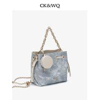 Sac fourre-tout élégant pour femme, motif floral tie-dye, avec cordon de serrage, sac à bandoulière multi-positions avec chaîne, idéal pour les sorties du week-end et les sorties quotidiennes
