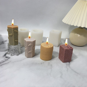 Moule en Silicone 3D Ruche d'Abeille en Gros Moules à Bougies Nid d'Abeille pour Barres de Lotion pour les Mains Cire de Crayons Fondue et Fournitures de Fabrication de Bougies - Product Image 5