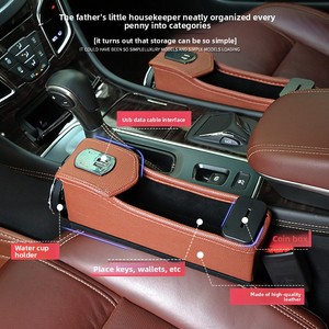 Boîte de rangement pour l'habitacle de voiture, organisateur avec chargeur <span class=keywords><strong>USB</strong></span>, porte-gobelet, multi-usages, remplisseur d'espace, intérieur en cuir - Product Image 4