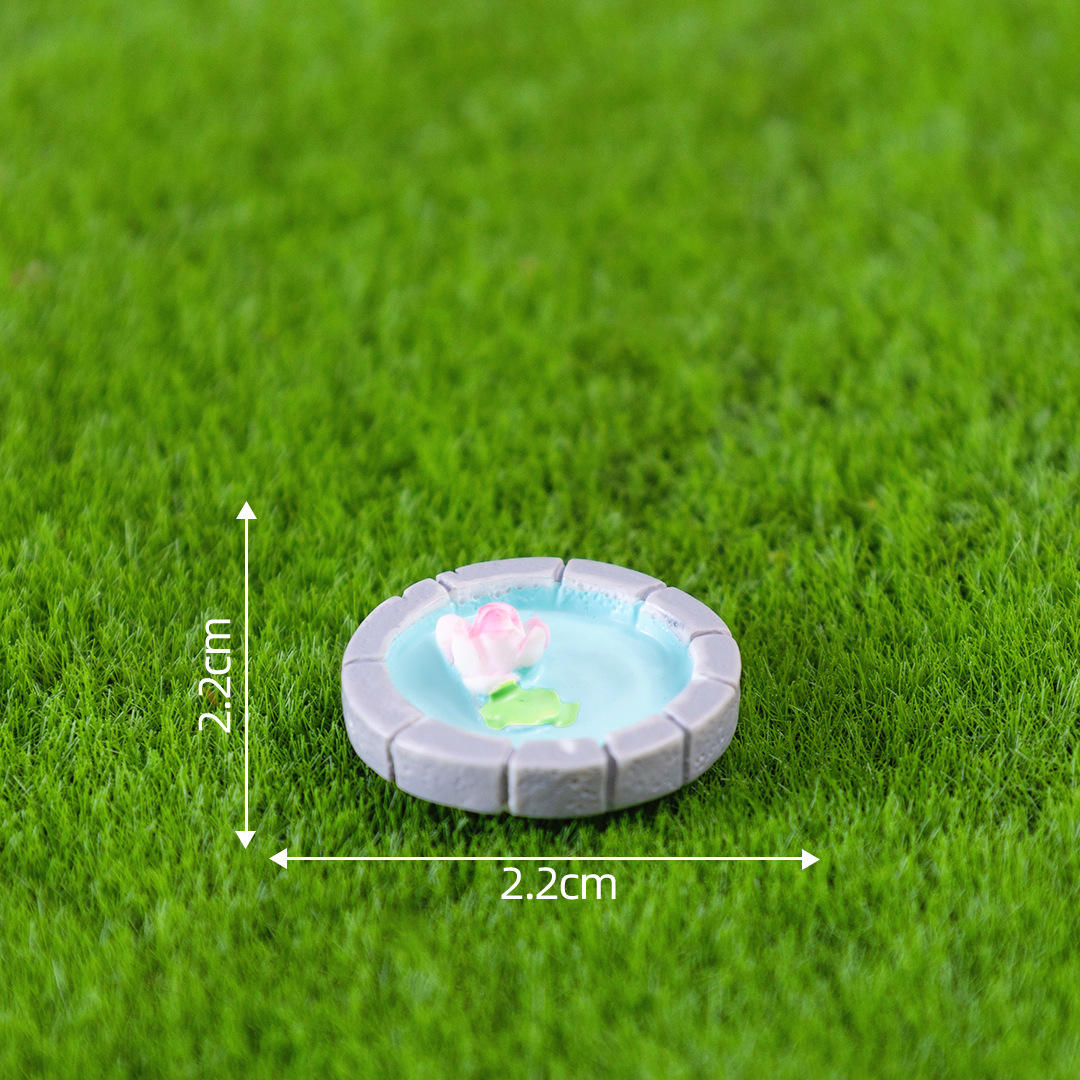 Round lotus pond No. 3