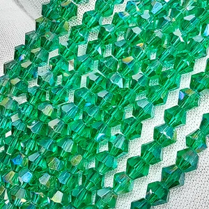 Venta al por mayor de cuentas de vidrio de alta calidad de 3/4/6mm cuentas sueltas de cristal de colores facetados para la fabricación de joyas