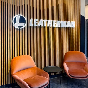 Letras Acrílicas con Iluminación Frontal LED, Letras de Canal para Negocios, Letreros Luminosos para Tiendas, Logotipos 3D para Pared, Letras Acrílicas - Product Image 2