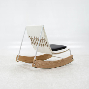 Sillón Reclinable de Madera con Base Oscilante, Minimalista, para Dormitorio o Sala de Estar, Mueble de Lujo - Product Image 5