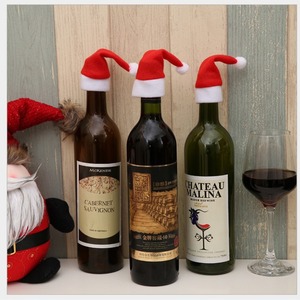 Décorations de Noël, bonnets du Père Noël, chapeaux brossés, housses de couverts en forme de bonnet du Père Noël, décorations de bouteilles de vin de Noël - Product Image 1